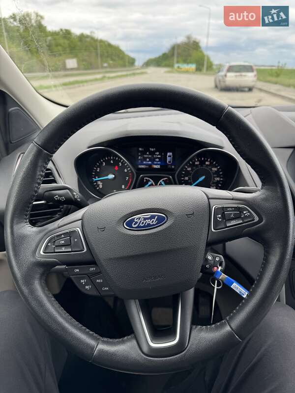 Позашляховик / Кросовер Ford Escape 2018 в Києві