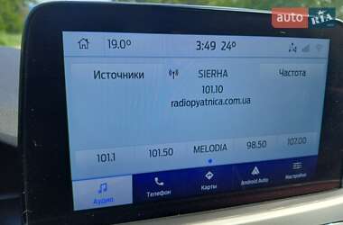 Внедорожник / Кроссовер Ford Escape 2020 в 