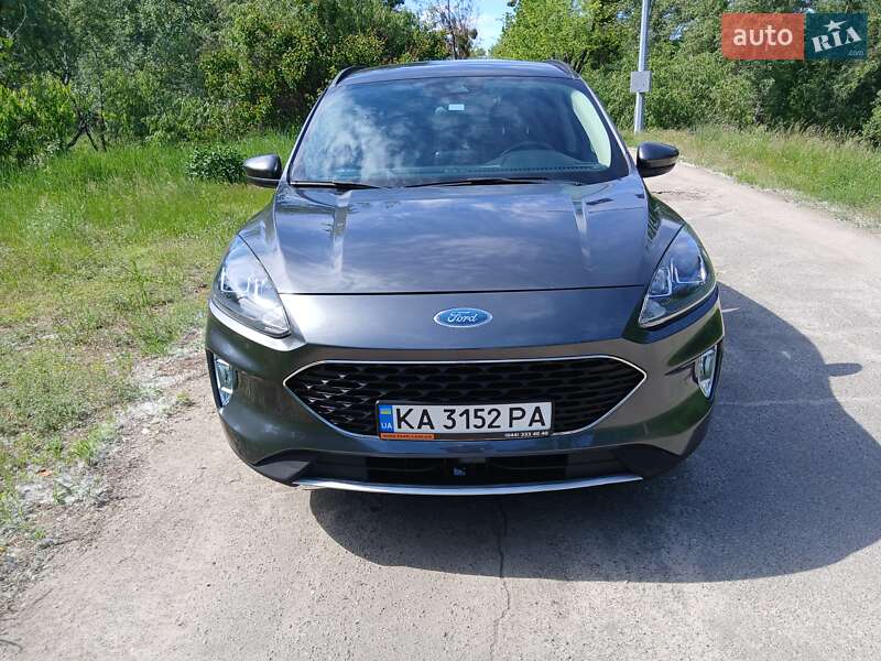 Внедорожник / Кроссовер Ford Escape 2020 в Киеве