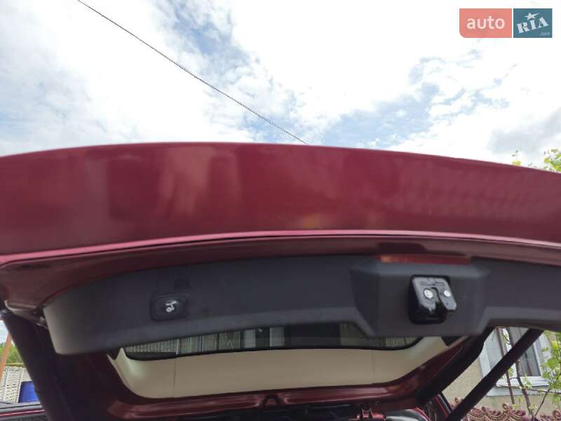 Позашляховик / Кросовер Ford Escape 2015 в Коростені