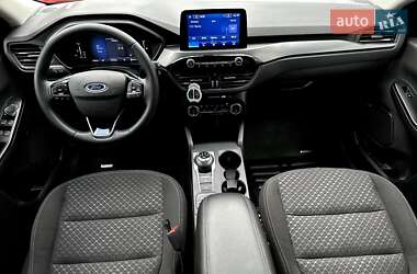 Внедорожник / Кроссовер Ford Escape 2024 в 