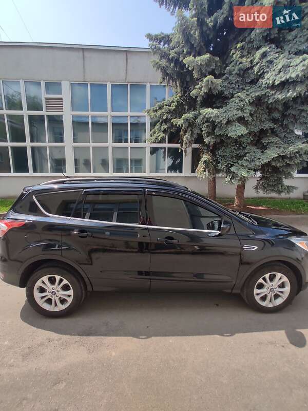 Внедорожник / Кроссовер Ford Escape 2018 в Виннице