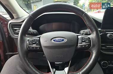 Внедорожник / Кроссовер Ford Escape 2021 в 