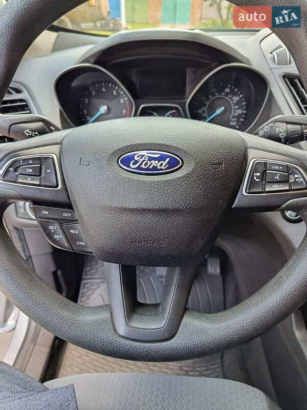 Внедорожник / Кроссовер Ford Escape 2019 в Бершади