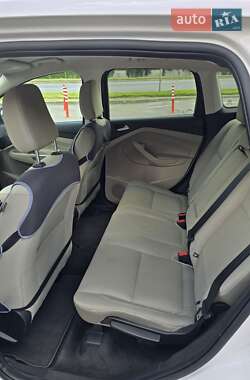 Позашляховик / Кросовер Ford Escape 2019 в 