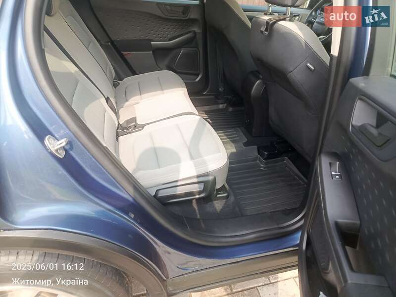 Внедорожник / Кроссовер Ford Escape 2020 в Житомире