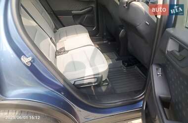 Позашляховик / Кросовер Ford Escape 2020 в 
