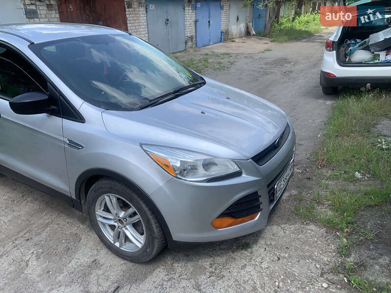 Позашляховик / Кросовер Ford Escape 2014 в Кривому Розі