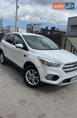 Позашляховик / Кросовер Ford Escape 2019 в Львові
