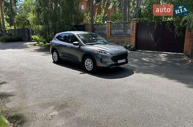 Внедорожник / Кроссовер Ford Escape 2022 в 