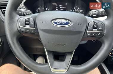 Внедорожник / Кроссовер Ford Escape 2022 в 