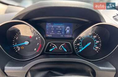 Позашляховик / Кросовер Ford Escape 2013 в 