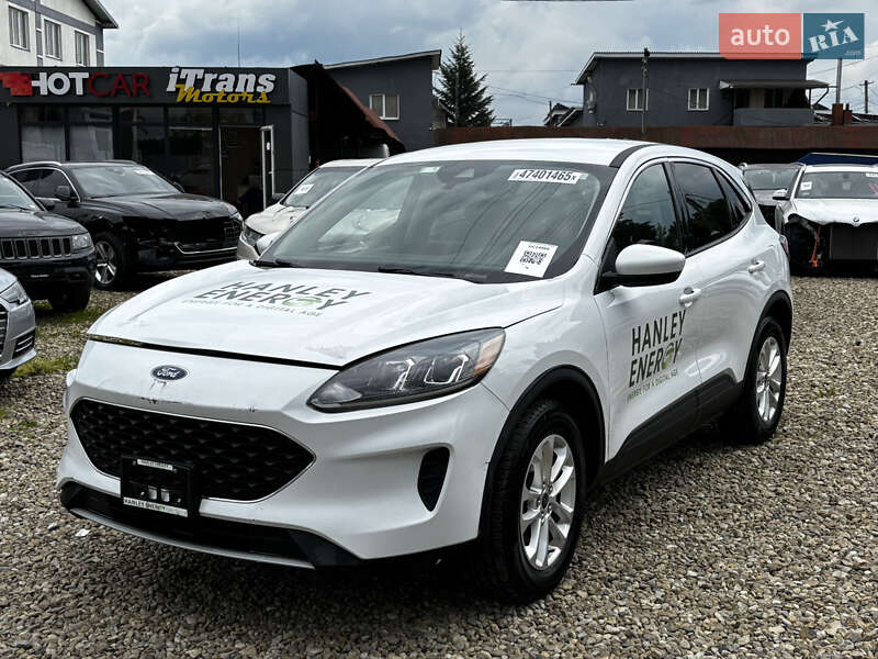 Внедорожник / Кроссовер Ford Escape 2020 в Стрые