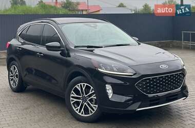 Позашляховик / Кросовер Ford Escape 2020 в Сколе
