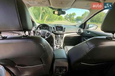 Внедорожник / Кроссовер Ford Escape 2013 в 