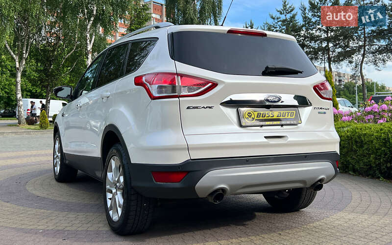 Позашляховик / Кросовер Ford Escape 2016 в Львові
