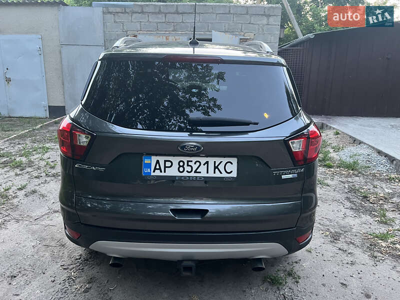 Внедорожник / Кроссовер Ford Escape 2019 в Покровском