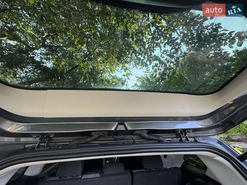 Внедорожник / Кроссовер Ford Escape 2017 в Хмельницком