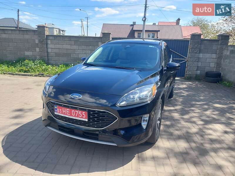 Позашляховик / Кросовер Ford Escape 2019 в Рівному