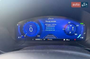 Внедорожник / Кроссовер Ford Escape 2020 в 
