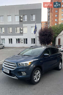 Позашляховик / Кросовер Ford Escape 2018 в Дніпрі