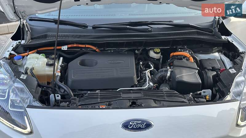 Внедорожник / Кроссовер Ford Escape 2020 в Вишневом