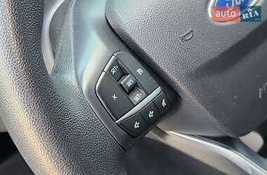 Внедорожник / Кроссовер Ford Escape 2021 в 