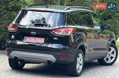 Внедорожник / Кроссовер Ford Escape 2014 в 