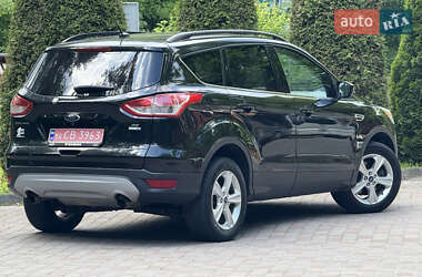 Внедорожник / Кроссовер Ford Escape 2014 в 