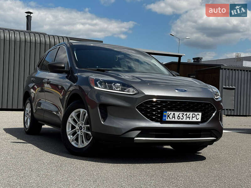 Внедорожник / Кроссовер Ford Escape 2022 в Киеве