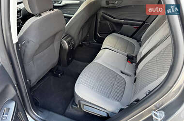 Внедорожник / Кроссовер Ford Escape 2022 в 
