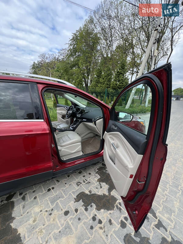 Позашляховик / Кросовер Ford Escape 2014 в Львові