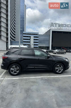 Внедорожник / Кроссовер Ford Escape 2023 в 