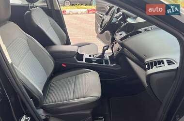 Внедорожник / Кроссовер Ford Escape 2019 в 