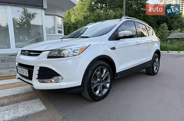 Внедорожник / Кроссовер Ford Escape 2014 в 
