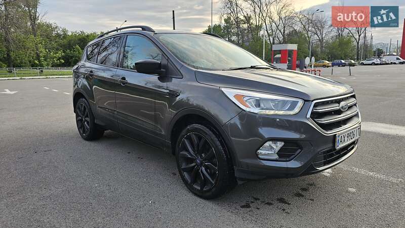 Ford Escape 2017