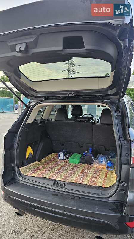 Позашляховик / Кросовер Ford Escape 2017 в Харкові