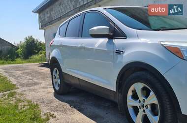 Внедорожник / Кроссовер Ford Escape 2014 в 