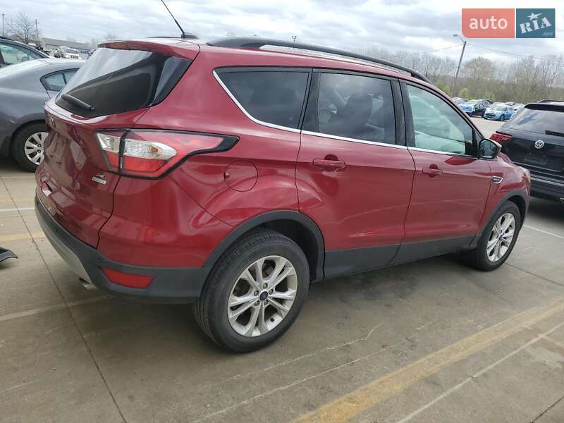 Внедорожник / Кроссовер Ford Escape 2018 в Львове