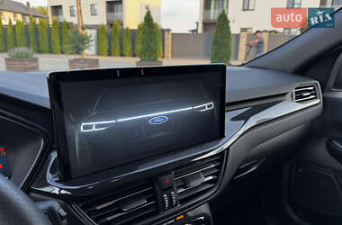 Внедорожник / Кроссовер Ford Escape 2023 в 