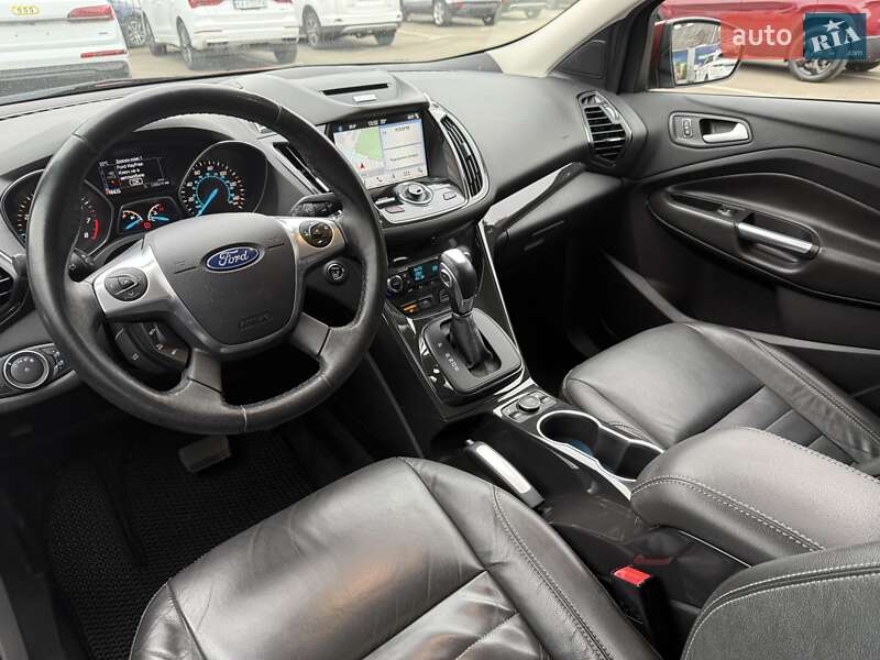 Позашляховик / Кросовер Ford Escape 2015 в Києві