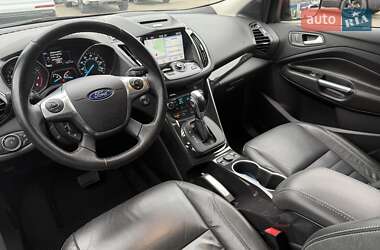 Внедорожник / Кроссовер Ford Escape 2015 в 