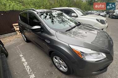Внедорожник / Кроссовер Ford Escape 2014 в 