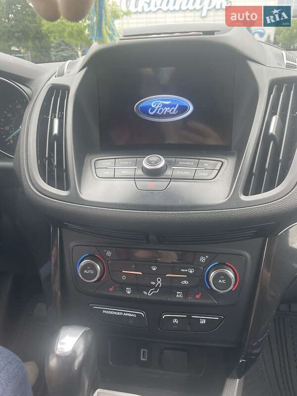 Позашляховик / Кросовер Ford Escape 2017 в Броварах