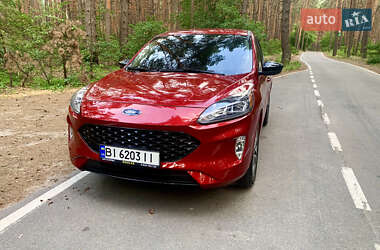 Внедорожник / Кроссовер Ford Escape 2022 в 