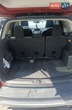 Внедорожник / Кроссовер Ford Escape 2014 в 