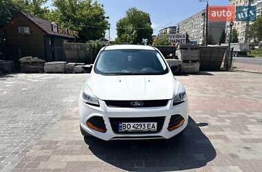 Позашляховик / Кросовер Ford Escape 2015 в Тернополі
