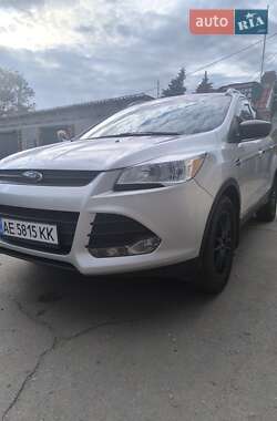 Позашляховик / Кросовер Ford Escape 2012 в  фото 7 Позашляховик / Кросовер Ford Escape 2012 в