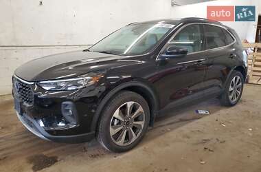 Ford Escape 2024