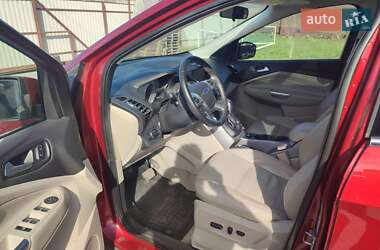 Внедорожник / Кроссовер Ford Escape 2014 в 